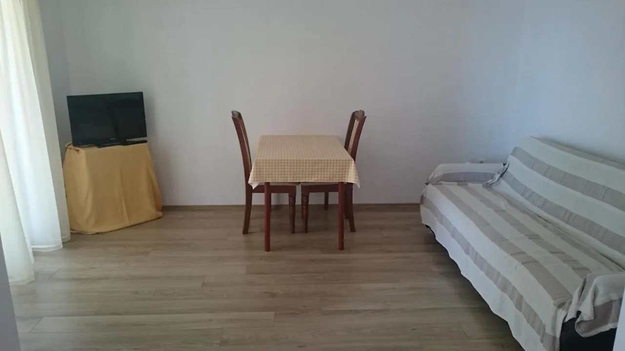 Apartments By The Sea Seline, Paklenica - 11197 Starigrad Paklenica 0*,