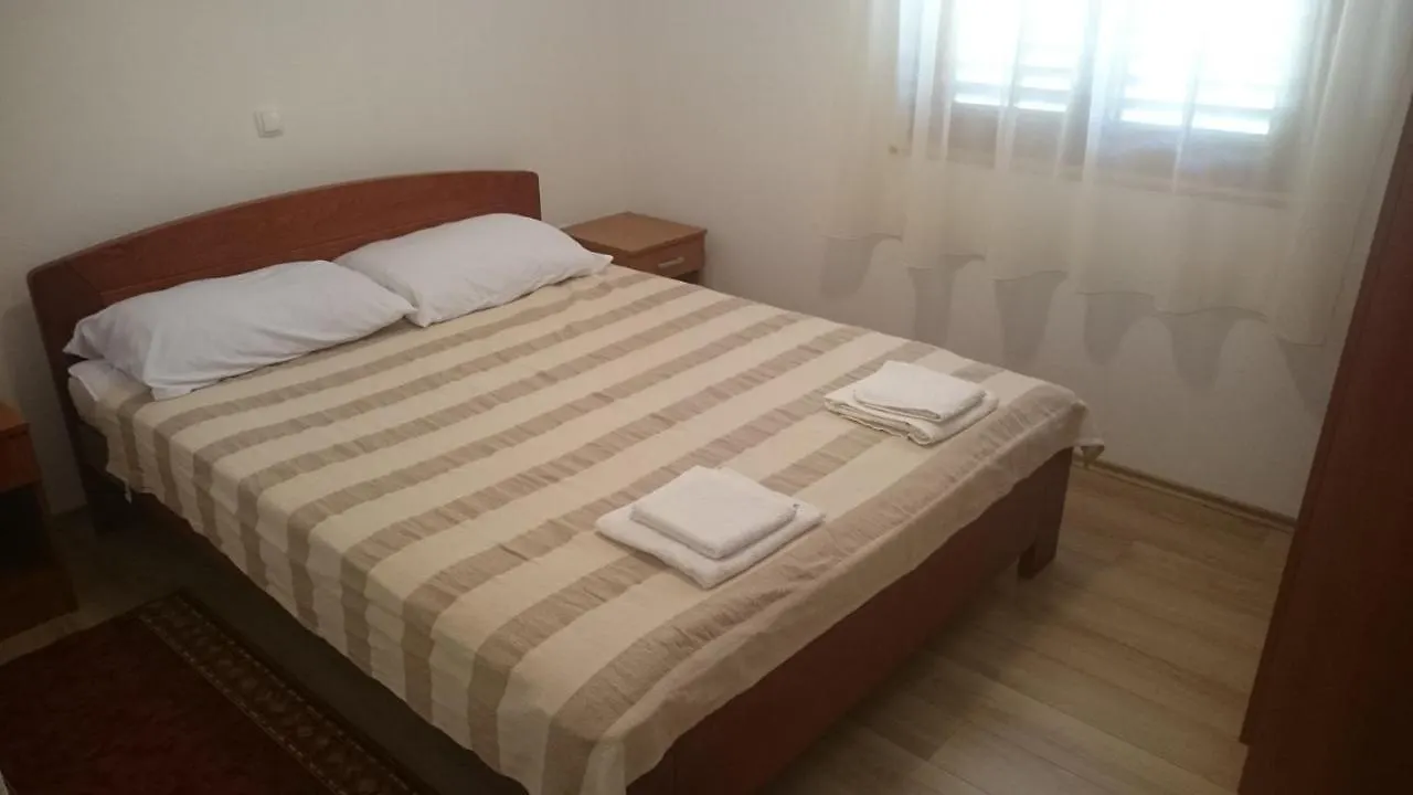 Apartments By The Sea Seline, Paklenica - 11197 Starigrad Paklenica 0*,